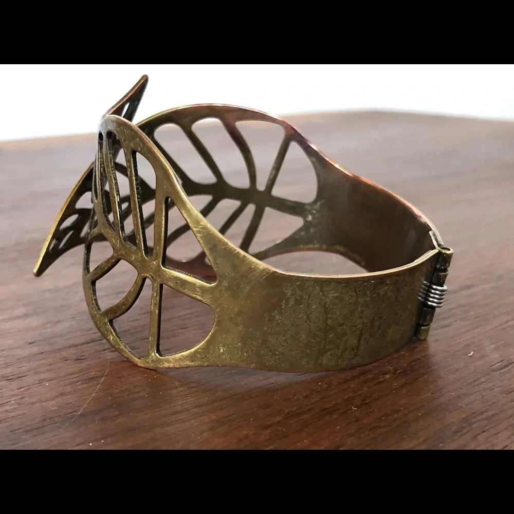 Brass Filigree Leaf Hinged‎ Cuff Bracelet